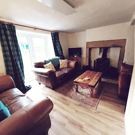 Cranmore House - A Walkers' And Cyclists' Dream Holiday home